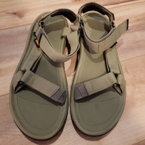 Teva green sandal 1019234 NWOT